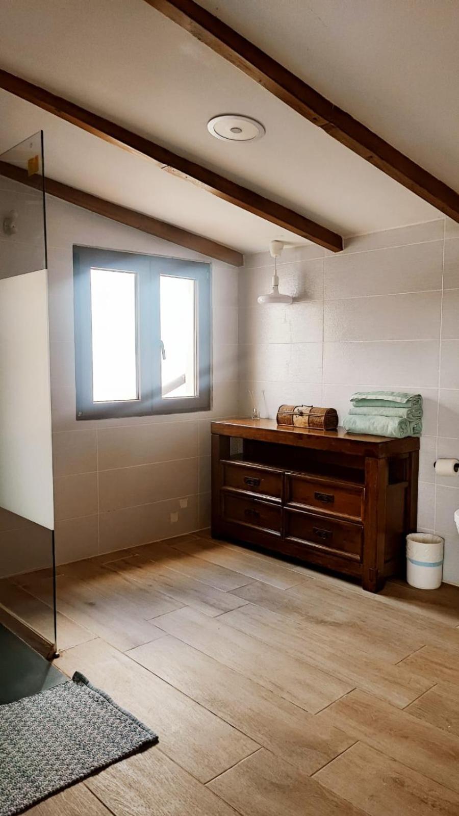Beautiful Chalet With Wifi And Free Parking Arona  Εξωτερικό φωτογραφία