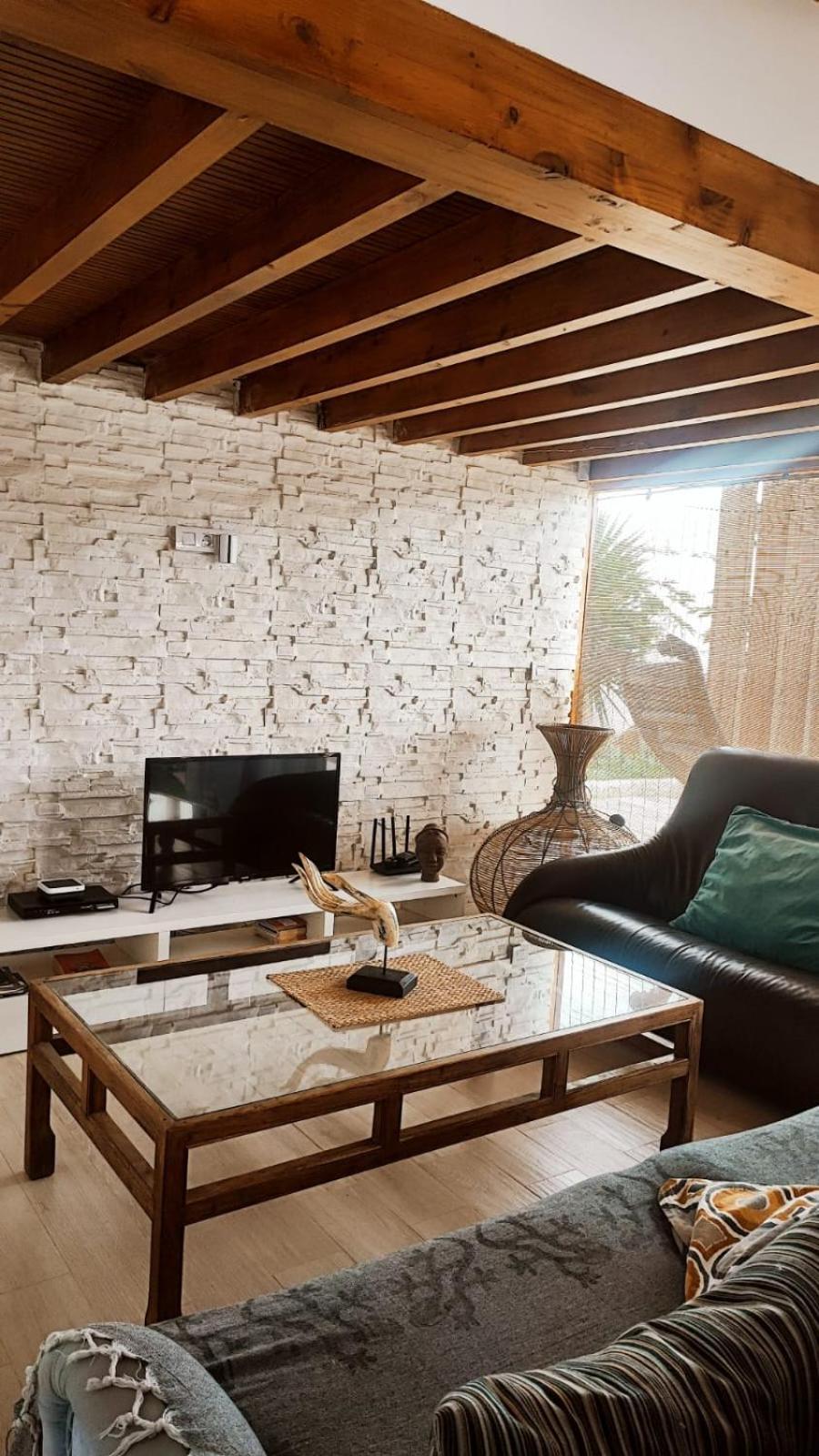 Beautiful Chalet With Wifi And Free Parking Arona  Εξωτερικό φωτογραφία